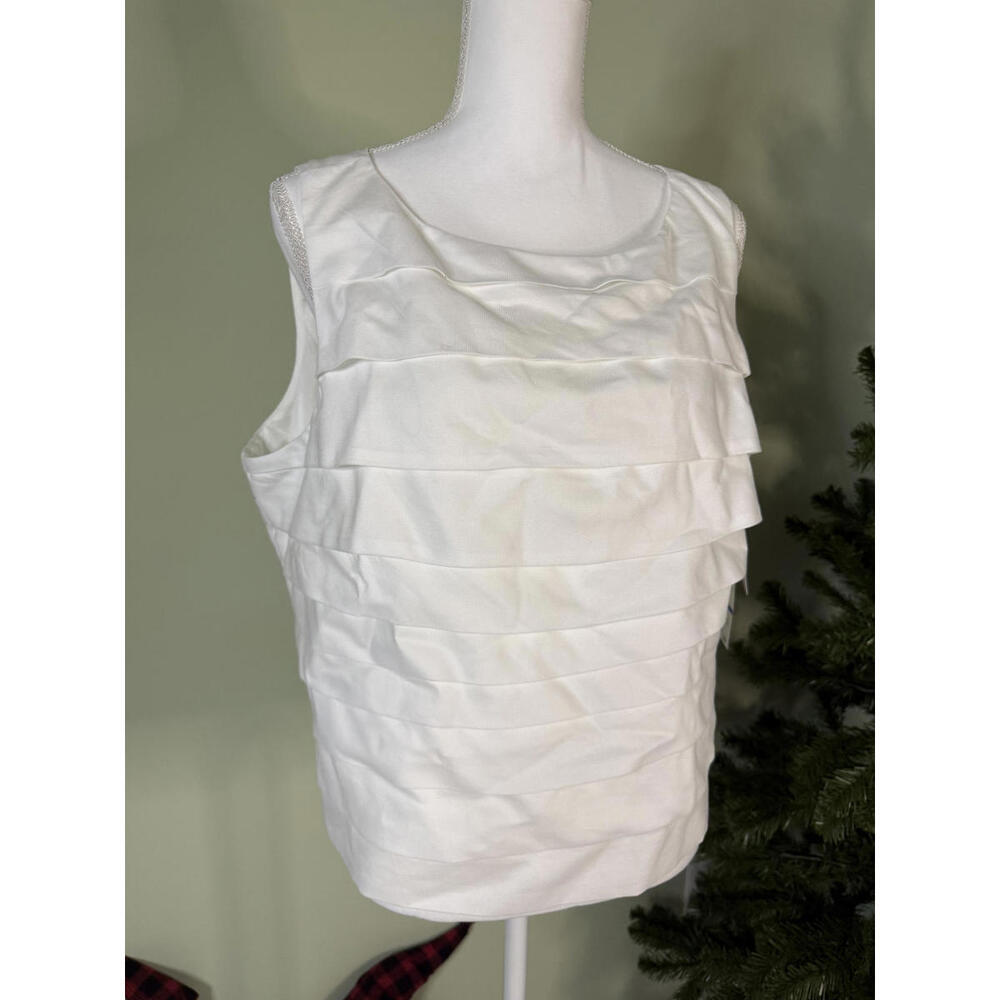 NWT! Jones New York White Layered Sleeveless Blouse Button up Back Size XL